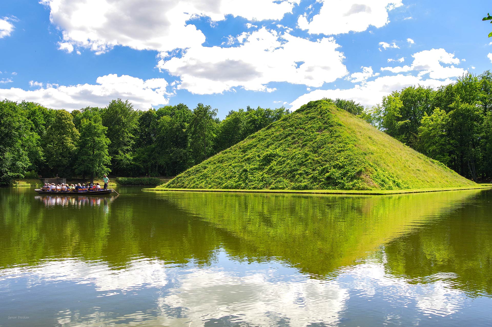 Wasserpyramide im Branitzer Park
